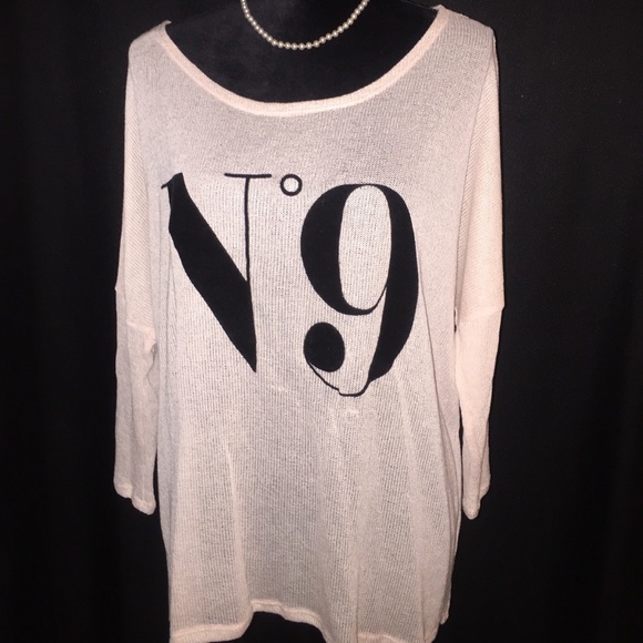 No.9 Light Pink sweater/top - Picture 2 of 7